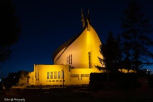 Kościół nocą – zdjęcie 4 z 18