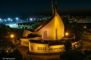 Kościół nocą – zdjęcie 9 z 18
