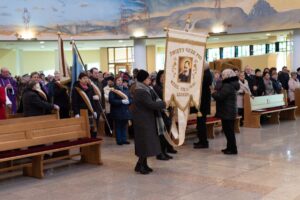 Dzień skupienia grup o. Pio 2020 – zdjęcie 14 z 68