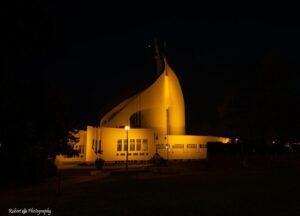 Kościół nocą – zdjęcie 14 z 18