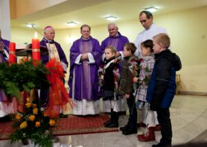 Jubileusz 30 lat poświęcenia kościoła 2016 – zdjęcie 2 z 40