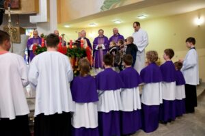 Jubileusz 30 lat poświęcenia kościoła 2016 – zdjęcie 3 z 40