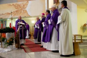 Jubileusz 30 lat poświęcenia kościoła 2016 – zdjęcie 4 z 40