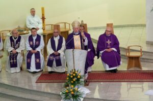 Jubileusz 30 lat poświęcenia kościoła 2016 – zdjęcie 16 z 40