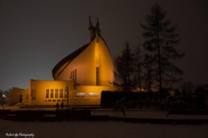Kościół w zimowej szacie – zdjęcie 6 z 25
