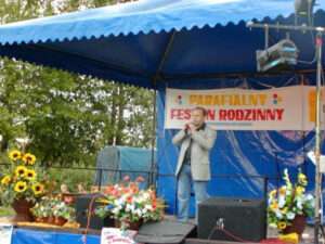 Festyn Parafialny 2004 – zdjęcie 29 z 75