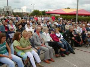 Festyn Parafialny 2004 – zdjęcie 31 z 75