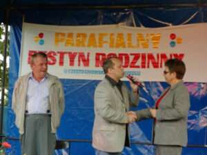 Festyn Parafialny 2004 – zdjęcie 35 z 75