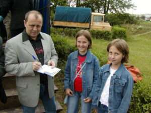 Festyn Parafialny 2004 – zdjęcie 37 z 75