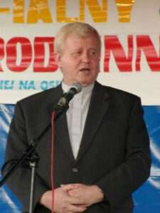 Festyn Parafialny 2004 – zdjęcie 45 z 75