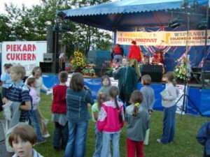 Festyn Parafialny 2004 – zdjęcie 59 z 75