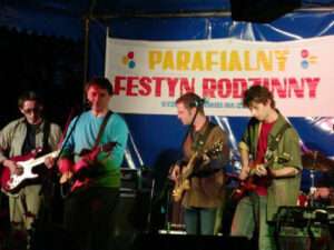 Festyn Parafialny 2004 – zdjęcie 68 z 75