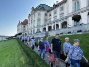 Pielgrzymka Niepokalanów - Warszawa 2023 – zdjęcie 61 z 209